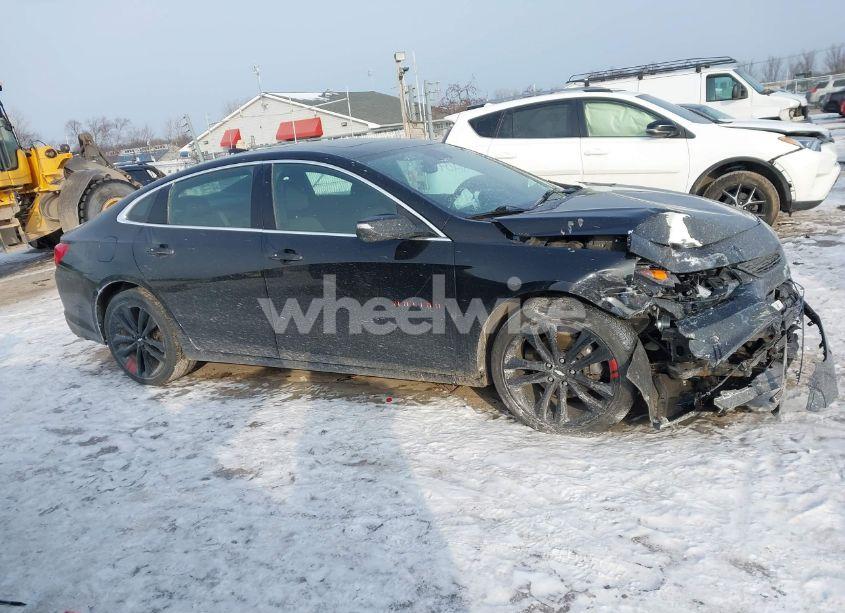 Photo 13 of 2018 Chevrolet Malibu LT (VIN 1G1ZD5ST4JF242474)