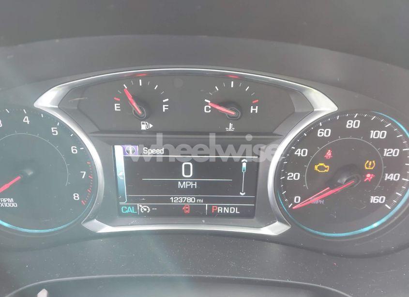 Photo 15 of 2018 Chevrolet Malibu LT (VIN 1G1ZD5ST4JF242474)