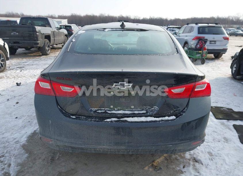 Photo 16 of 2018 Chevrolet Malibu LT (VIN 1G1ZD5ST4JF242474)
