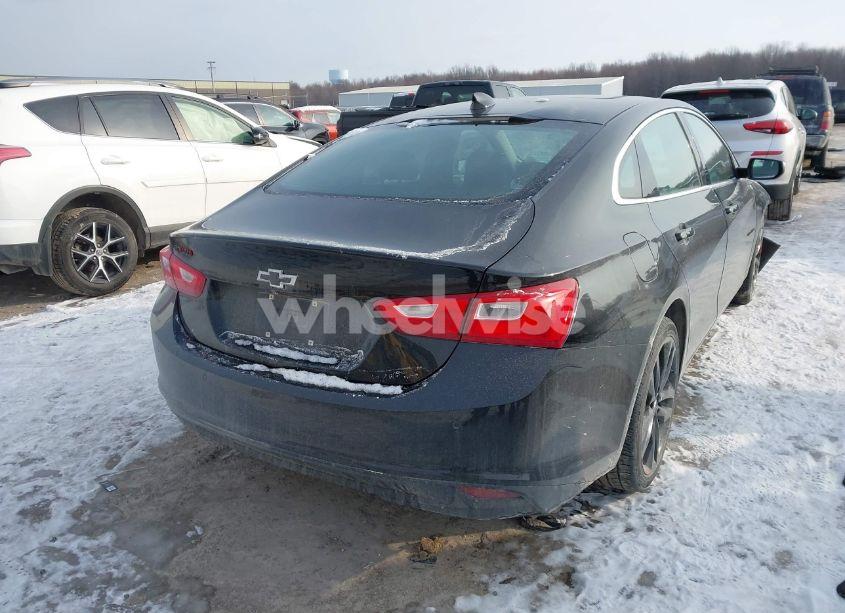 Photo 4 of 2018 Chevrolet Malibu LT (VIN 1G1ZD5ST4JF242474)