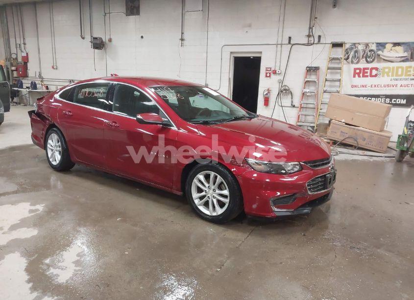2018 Chevrolet Malibu LT (VIN 1G1ZD5ST4JF248842) main photo