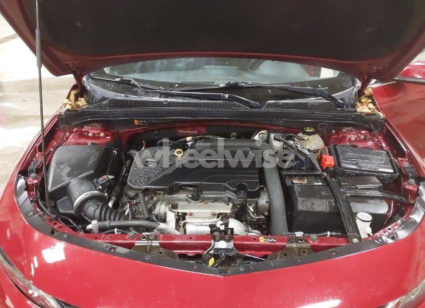 Photo 10 of 2018 Chevrolet Malibu LT (VIN 1G1ZD5ST4JF248842)