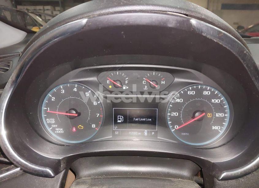 Photo 7 of 2018 Chevrolet Malibu LT (VIN 1G1ZD5ST4JF248842)