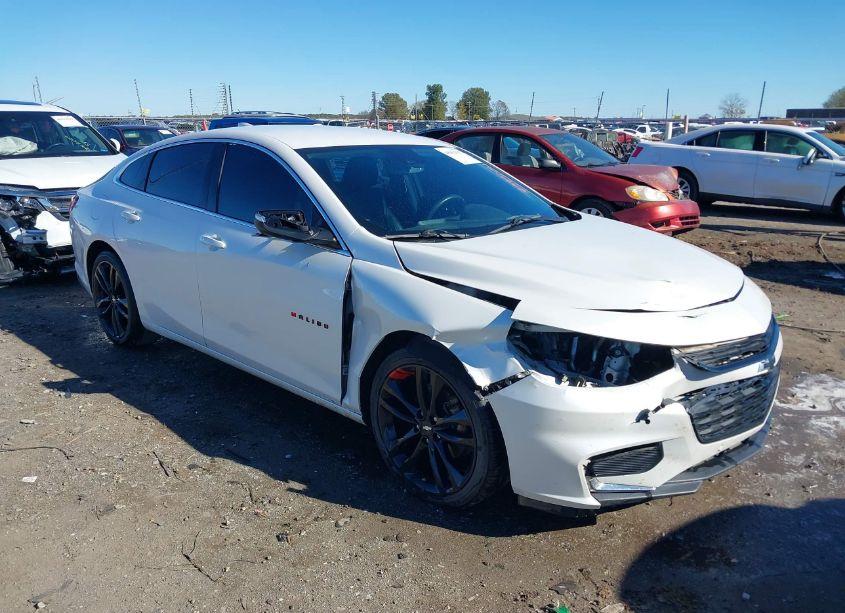 2018 Chevrolet Malibu LT (VIN 1G1ZD5ST4JF267942) main photo