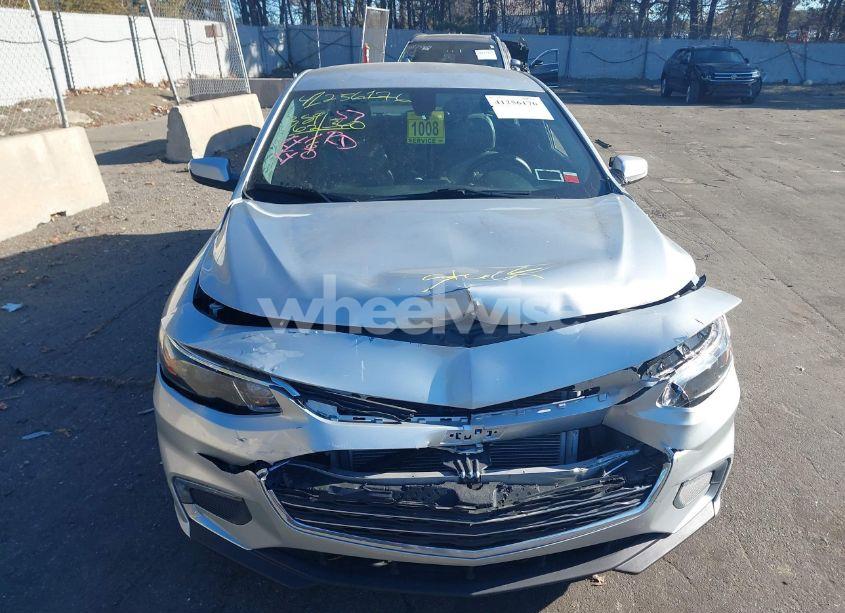 Photo 12 of 2018 Chevrolet Malibu LT (VIN 1G1ZD5ST4JF272526)