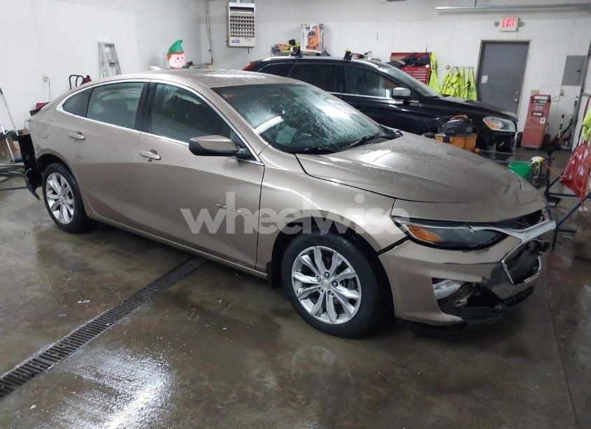 2019 Chevrolet Malibu LT (VIN 1G1ZD5ST4KF122403) main photo
