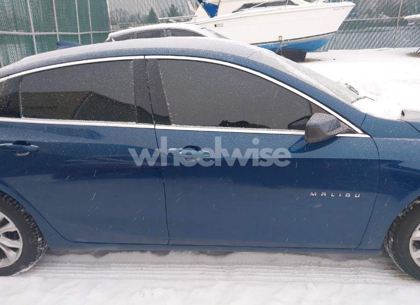 Photo 13 of 2019 Chevrolet Malibu LT (VIN 1G1ZD5ST4KF146913)