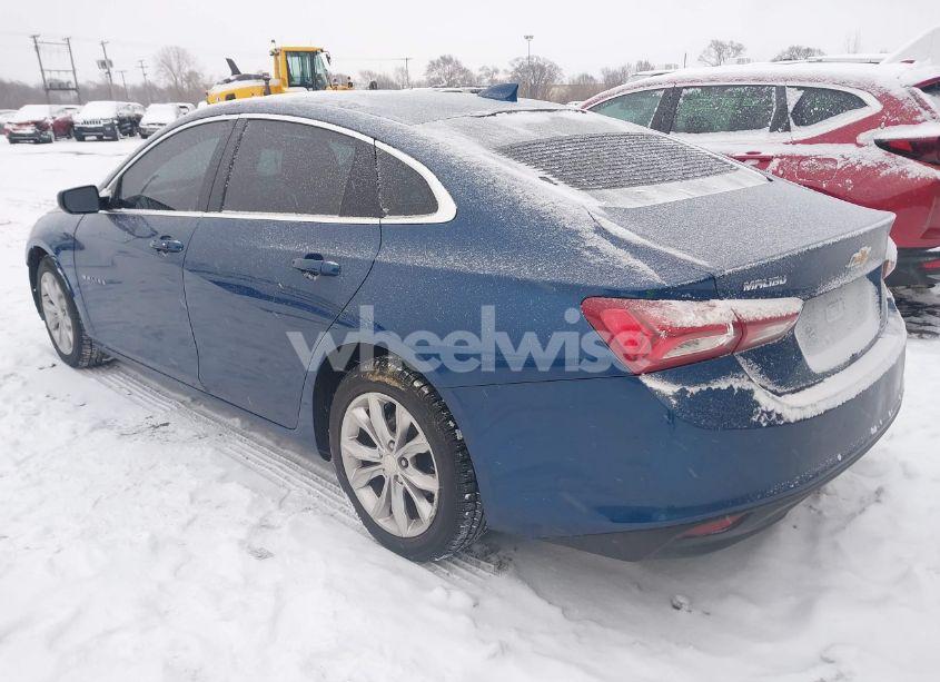 Photo 3 of 2019 Chevrolet Malibu LT (VIN 1G1ZD5ST4KF146913)