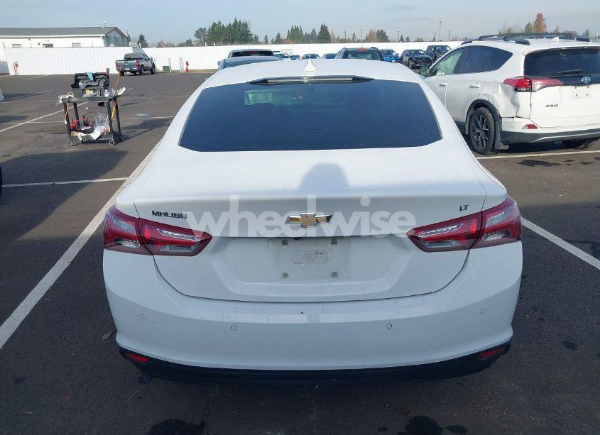 Photo 16 of 2019 Chevrolet Malibu LT (VIN 1G1ZD5ST4KF152596)