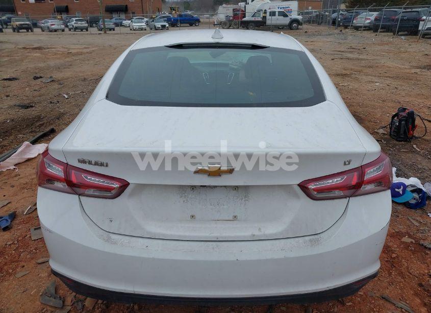Photo 15 of 2019 Chevrolet Malibu LT (VIN 1G1ZD5ST4KF171813)