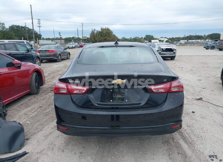 Photo 16 of 2019 Chevrolet Malibu LT (VIN 1G1ZD5ST4KF173657)
