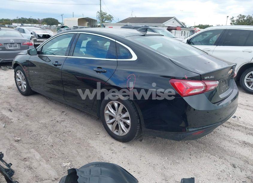 Photo 3 of 2019 Chevrolet Malibu LT (VIN 1G1ZD5ST4KF173657)