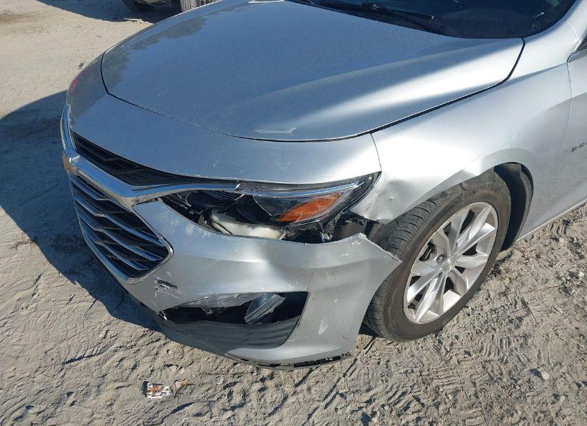 Photo 6 of 2020 Chevrolet Malibu FWD LT (VIN 1G1ZD5ST4LF001310)