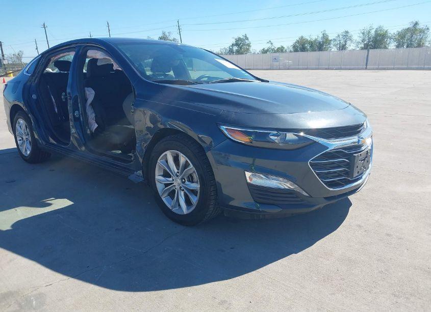 2020 Chevrolet Malibu FWD LT (VIN 1G1ZD5ST4LF009245) main photo
