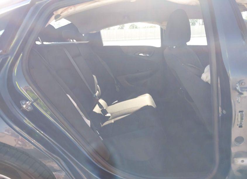 Photo 8 of 2020 Chevrolet Malibu FWD LT (VIN 1G1ZD5ST4LF009245)