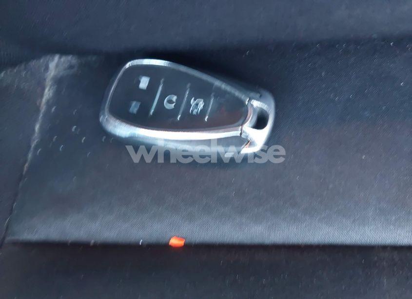 Photo 11 of 2020 Chevrolet Malibu FWD LT (VIN 1G1ZD5ST4LF025526)