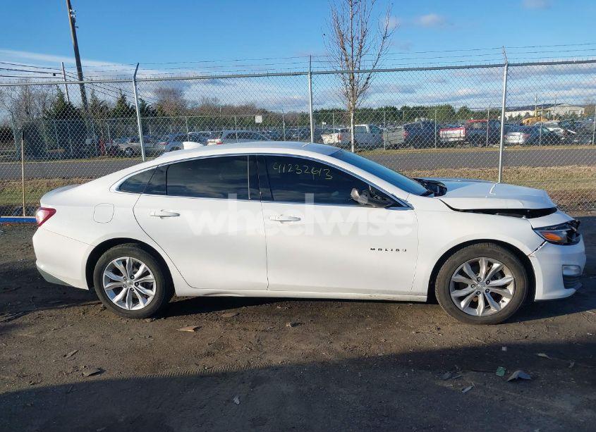 Photo 13 of 2020 Chevrolet Malibu FWD LT (VIN 1G1ZD5ST4LF025526)