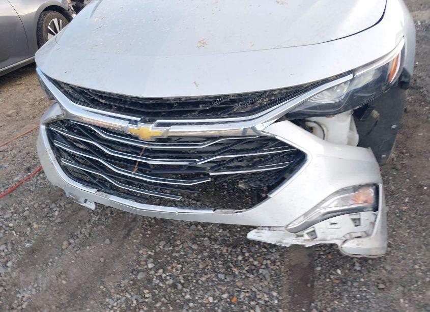 Photo 12 of 2020 Chevrolet Malibu FWD LT (VIN 1G1ZD5ST4LF026921)