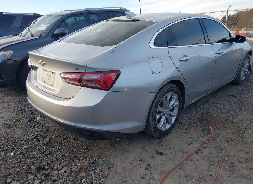 Photo 4 of 2020 Chevrolet Malibu FWD LT (VIN 1G1ZD5ST4LF026921)
