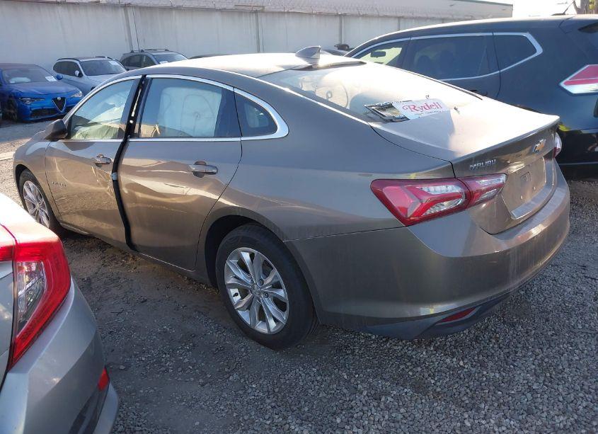Photo 3 of 2020 Chevrolet Malibu FWD LT (VIN 1G1ZD5ST4LF029950)