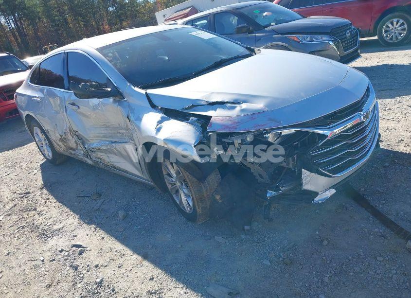 2020 Chevrolet Malibu FWD LT (VIN 1G1ZD5ST4LF030791) main photo