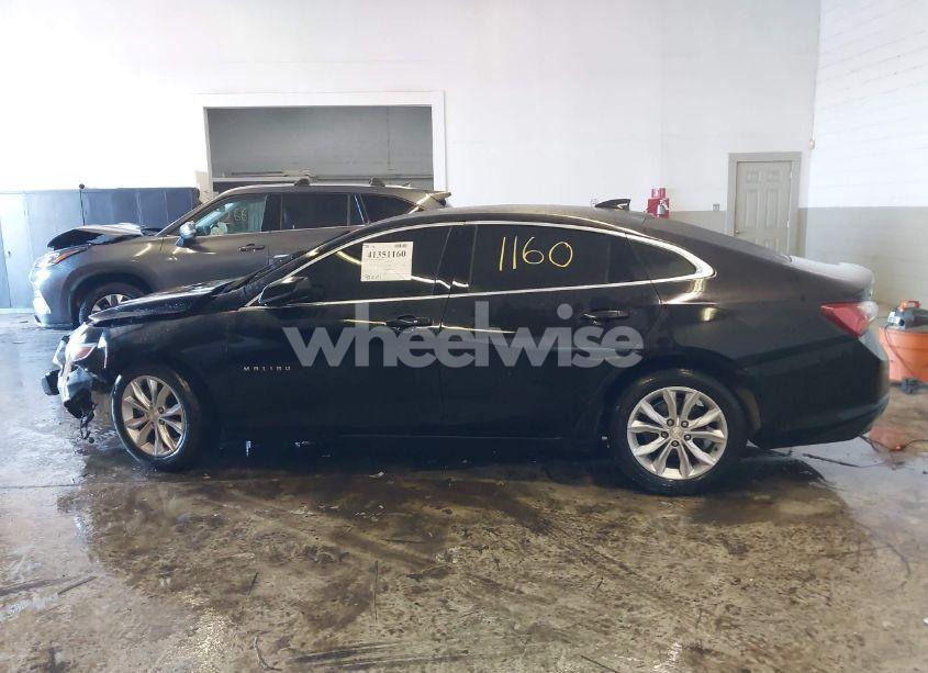 Photo 14 of 2020 Chevrolet Malibu FWD LT (VIN 1G1ZD5ST4LF034193)