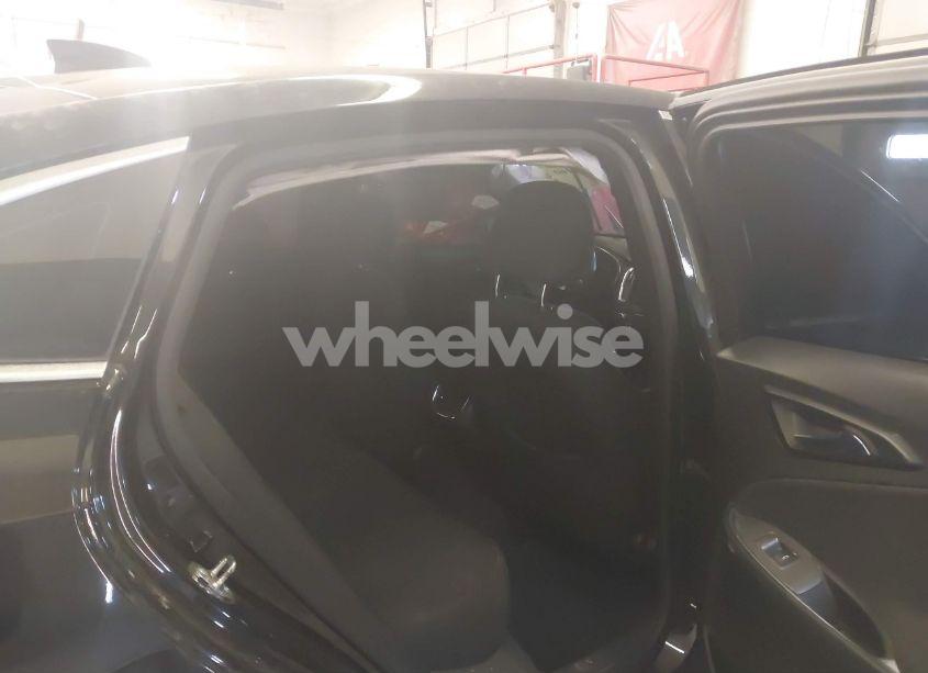 Photo 8 of 2020 Chevrolet Malibu FWD LT (VIN 1G1ZD5ST4LF034193)