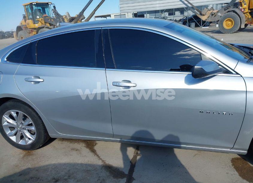 Photo 14 of 2020 Chevrolet Malibu FWD LT (VIN 1G1ZD5ST4LF043363)