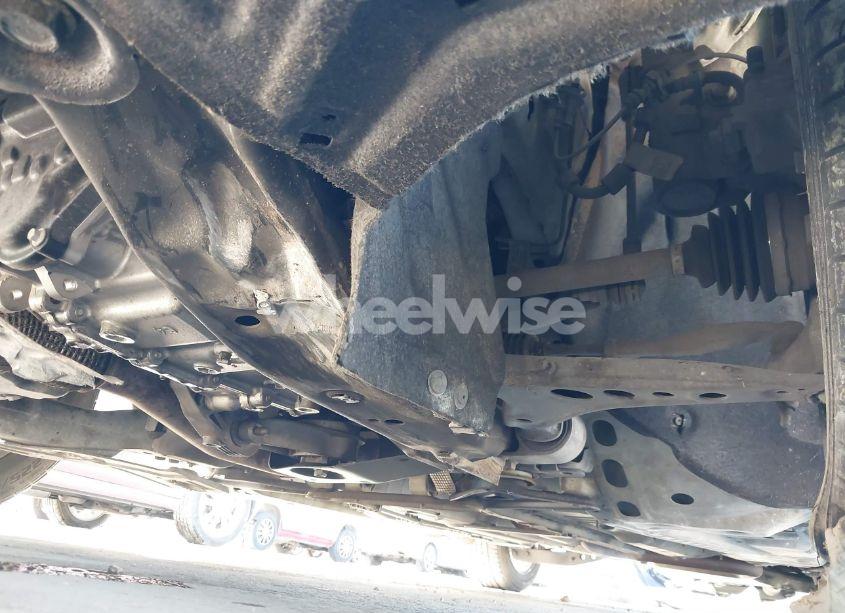 Photo 6 of 2020 Chevrolet Malibu FWD LT (VIN 1G1ZD5ST4LF043363)