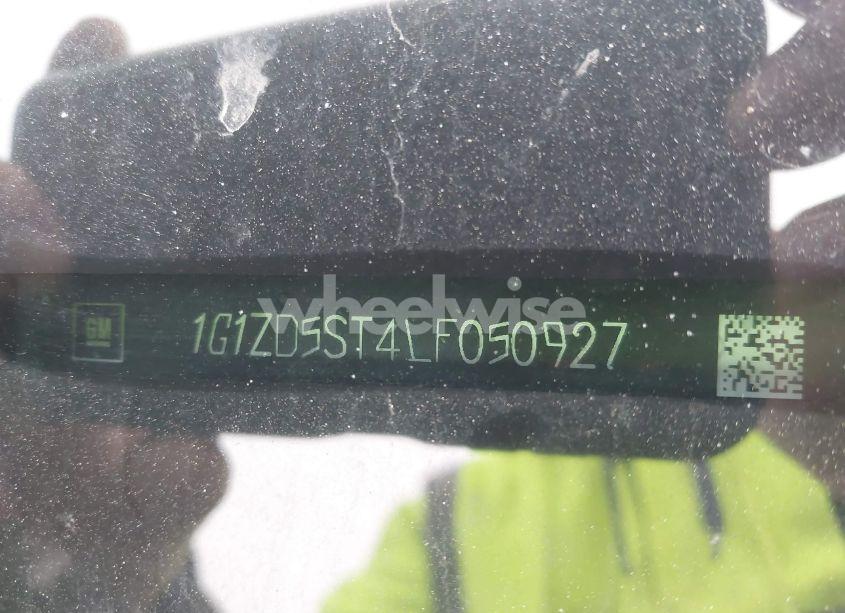 Photo 9 of 2020 Chevrolet Malibu FWD LT (VIN 1G1ZD5ST4LF050927)