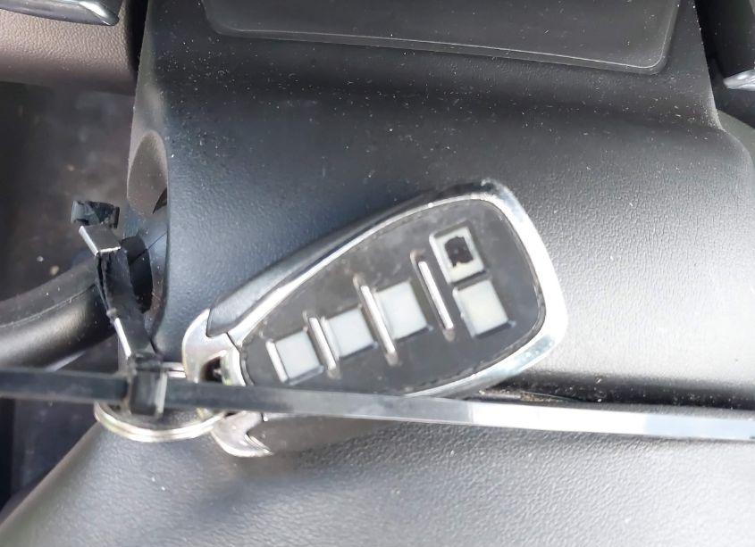 Photo 11 of 2020 Chevrolet Malibu FWD LT (VIN 1G1ZD5ST4LF057375)