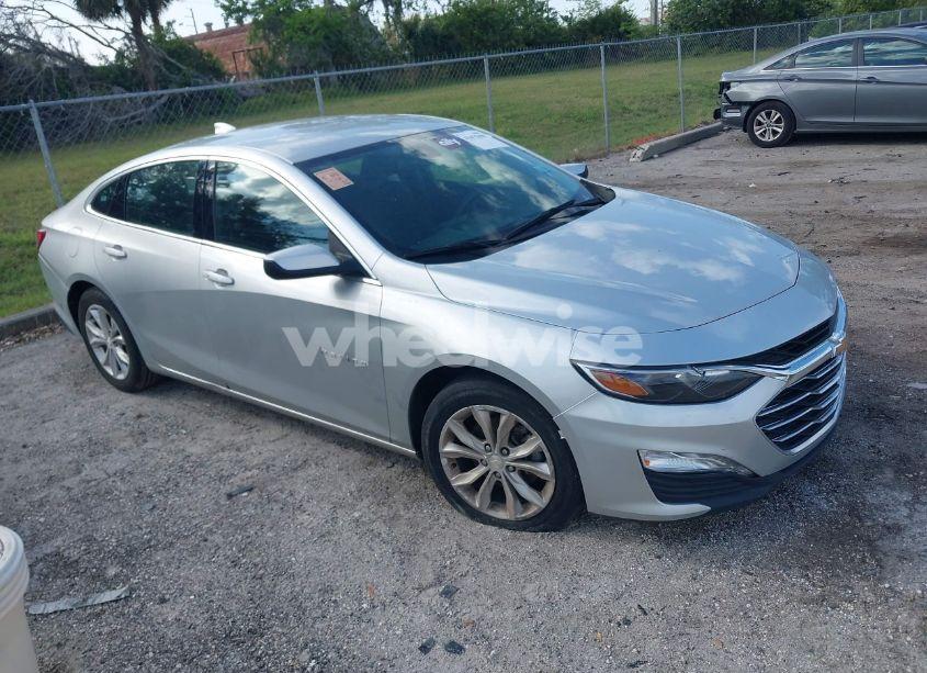 2020 Chevrolet Malibu FWD LT (VIN 1G1ZD5ST4LF067064) main photo