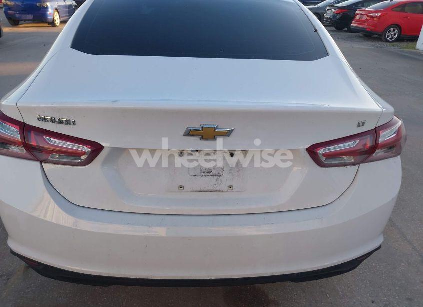Photo 16 of 2020 Chevrolet Malibu FWD LT (VIN 1G1ZD5ST4LF069798)