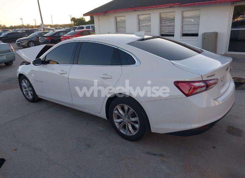 Photo 3 of 2020 Chevrolet Malibu FWD LT (VIN 1G1ZD5ST4LF069798)