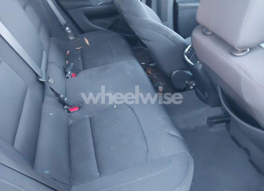 Photo 8 of 2020 Chevrolet Malibu FWD LT (VIN 1G1ZD5ST4LF069798)