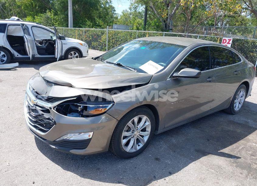 Photo 6 of 2020 Chevrolet Malibu FWD LT (VIN 1G1ZD5ST4LF073012)