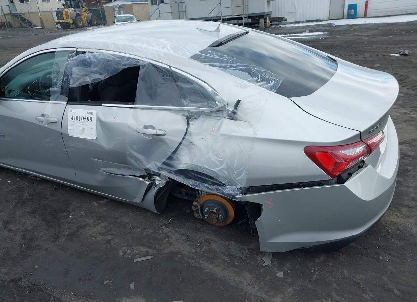 Photo 6 of 2020 Chevrolet Malibu FWD LT (VIN 1G1ZD5ST4LF077352)