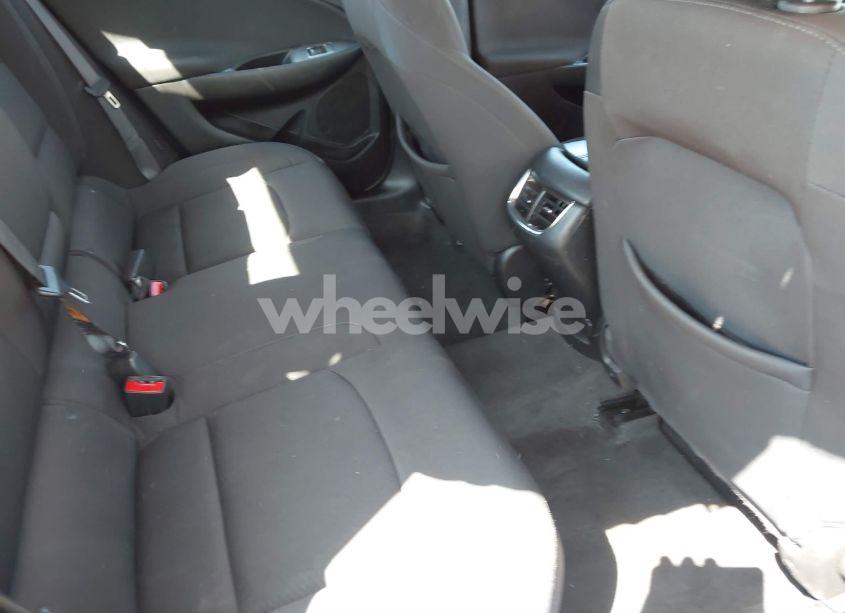 Photo 8 of 2020 Chevrolet Malibu FWD LT (VIN 1G1ZD5ST4LF088691)