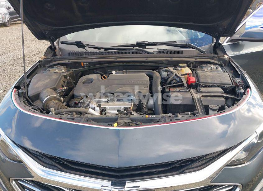 Photo 10 of 2020 Chevrolet Malibu FWD LT (VIN 1G1ZD5ST4LF091719)