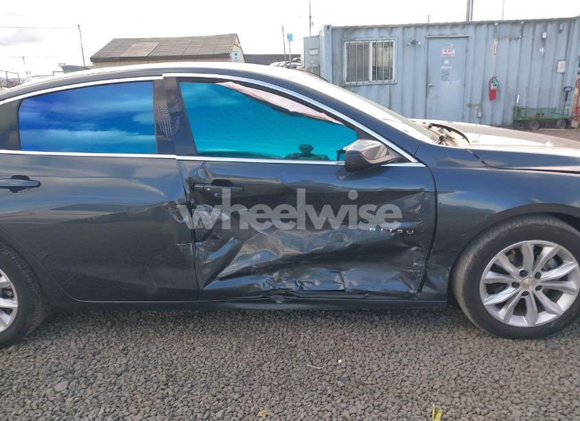 Photo 6 of 2020 Chevrolet Malibu FWD LT (VIN 1G1ZD5ST4LF091719)