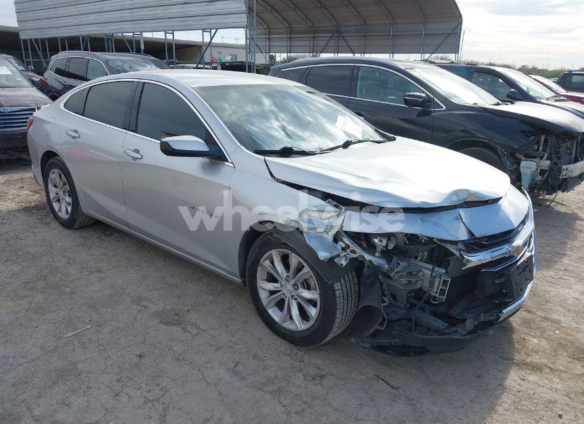 2020 Chevrolet Malibu FWD LT (VIN 1G1ZD5ST4LF107532) main photo