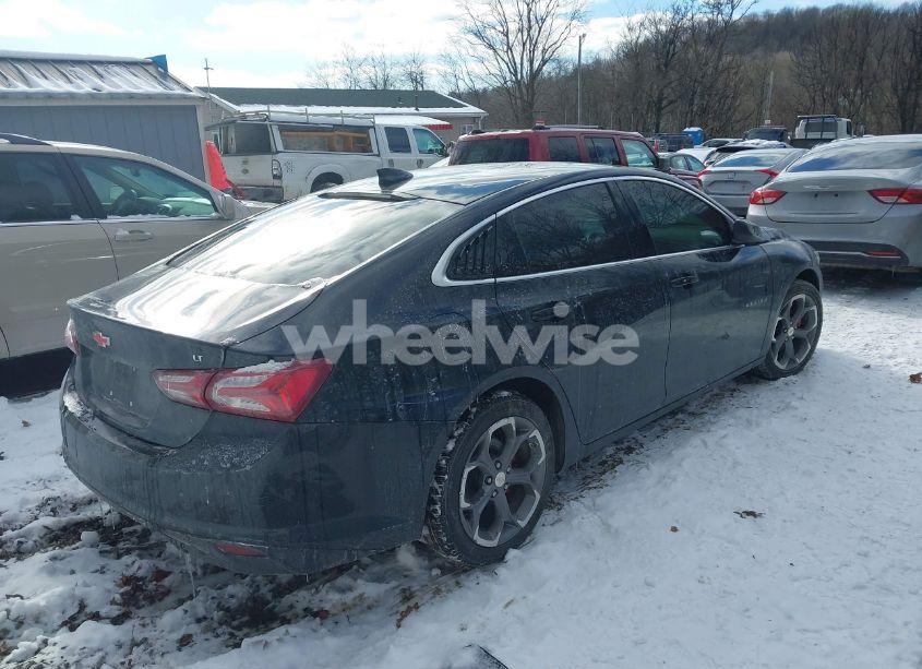Photo 4 of 2020 Chevrolet Malibu FWD LT (VIN 1G1ZD5ST4LF111922)