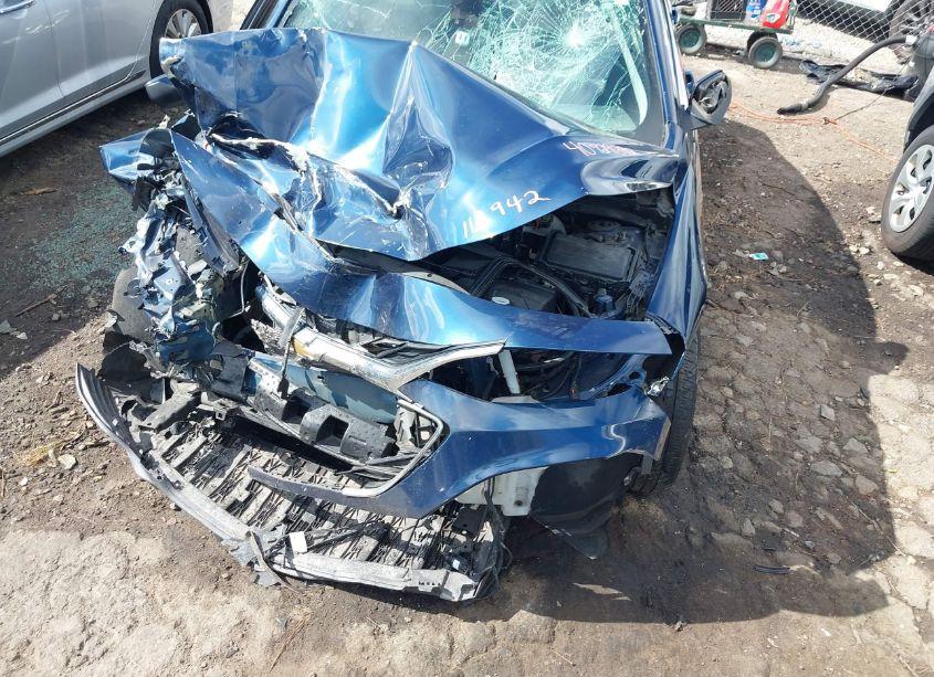 Photo 6 of 2020 Chevrolet Malibu FWD LT (VIN 1G1ZD5ST4LF112942)