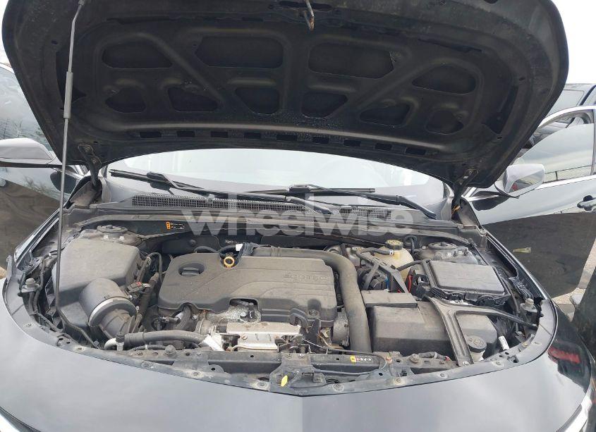 Photo 10 of 2020 Chevrolet Malibu FWD LT (VIN 1G1ZD5ST4LF122970)