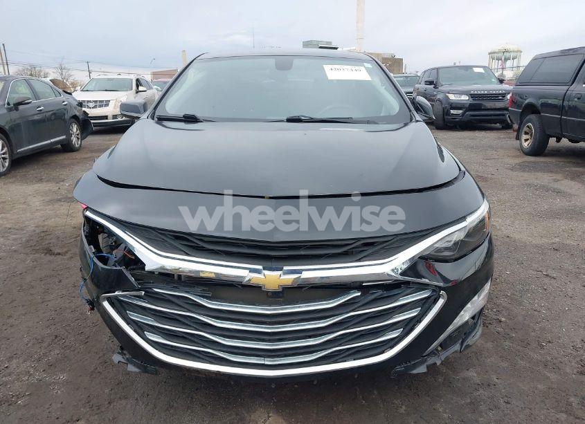 Photo 12 of 2020 Chevrolet Malibu FWD LT (VIN 1G1ZD5ST4LF122970)