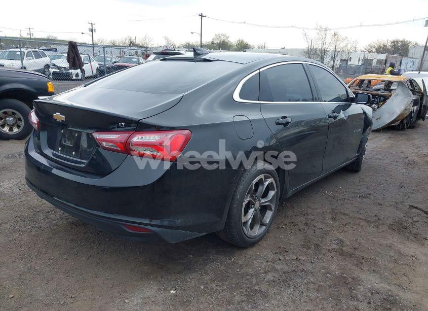 Photo 4 of 2020 Chevrolet Malibu FWD LT (VIN 1G1ZD5ST4LF122970)