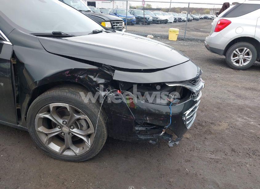 Photo 6 of 2020 Chevrolet Malibu FWD LT (VIN 1G1ZD5ST4LF122970)