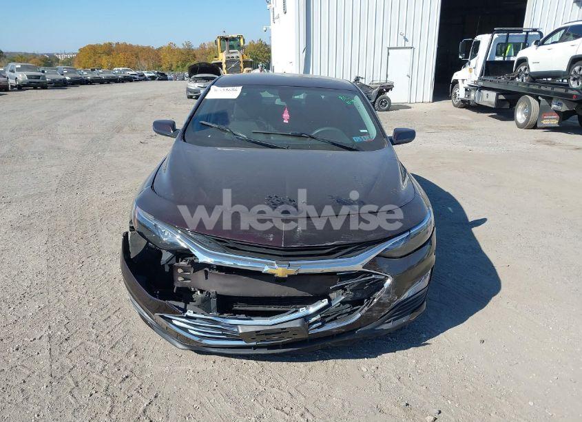 Photo 11 of 2021 Chevrolet Malibu FWD LT (VIN 1G1ZD5ST4MF003575)