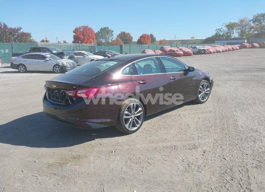 Photo 4 of 2021 Chevrolet Malibu FWD LT (VIN 1G1ZD5ST4MF003575)