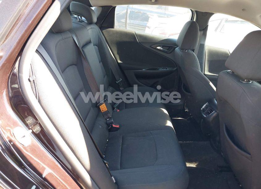 Photo 8 of 2021 Chevrolet Malibu FWD LT (VIN 1G1ZD5ST4MF003575)